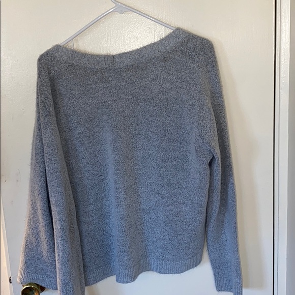 Grey sweater - Picture 3 of 3